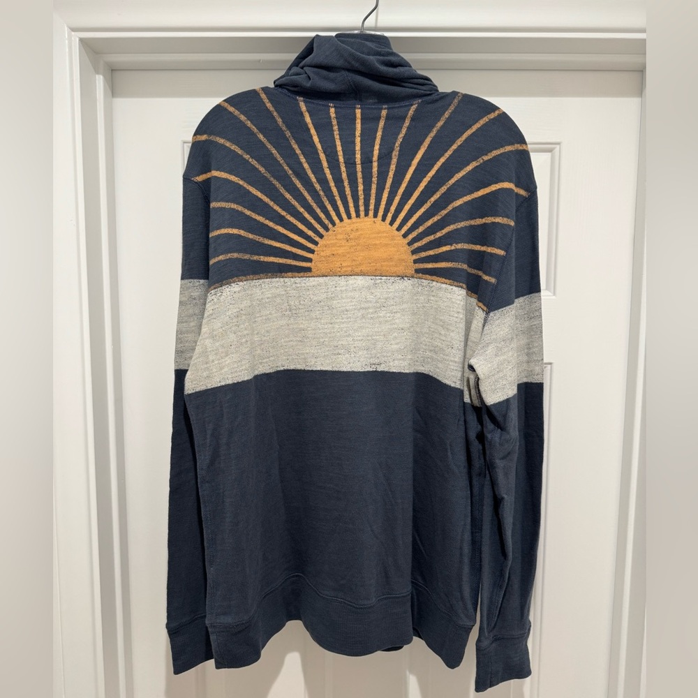 Faherty Sunwashed Sunray Hoodie Ocean Sunrise